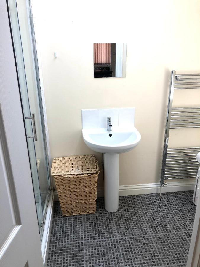 Apartment Lt Ground Floor 1 *