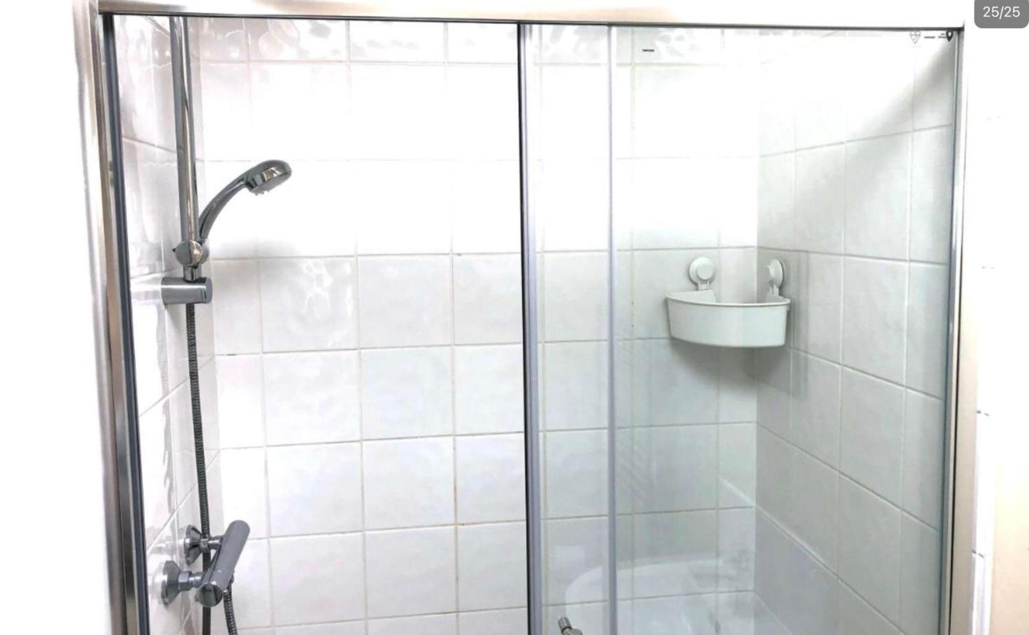 Lt Ground Floor 1 Luton (Bedfordshire)