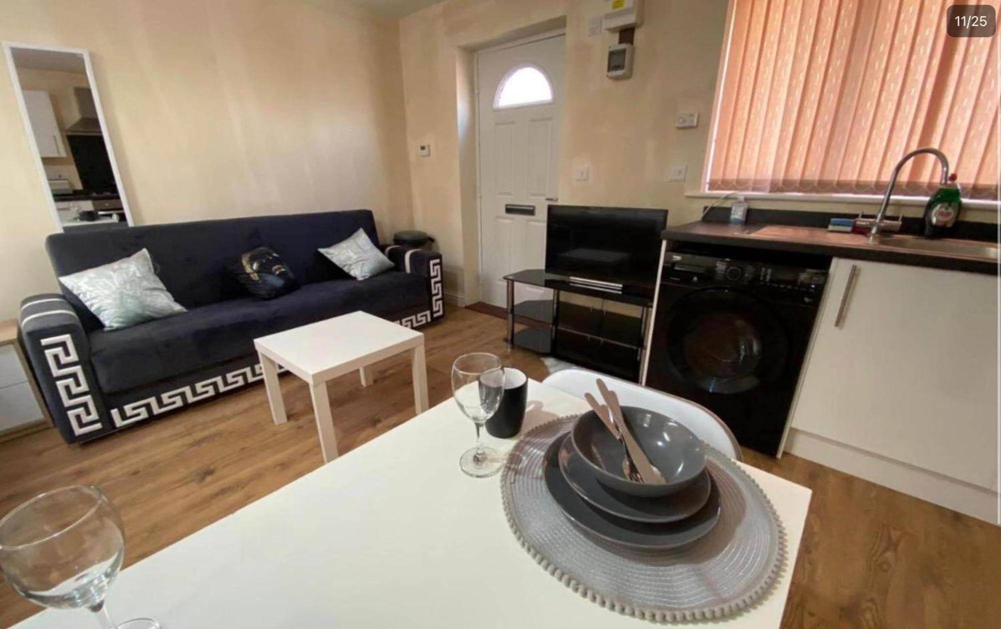 Lt Ground Floor 1 Luton (Bedfordshire)